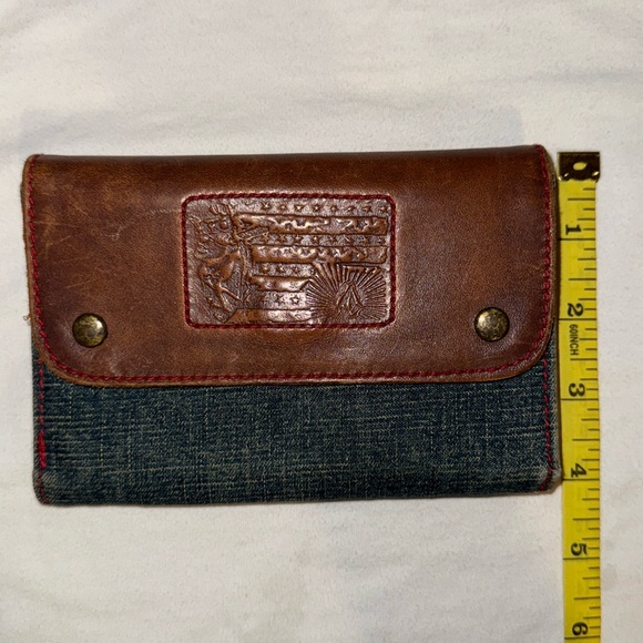 Vintage Volcom wallet - Picture 3 of 6